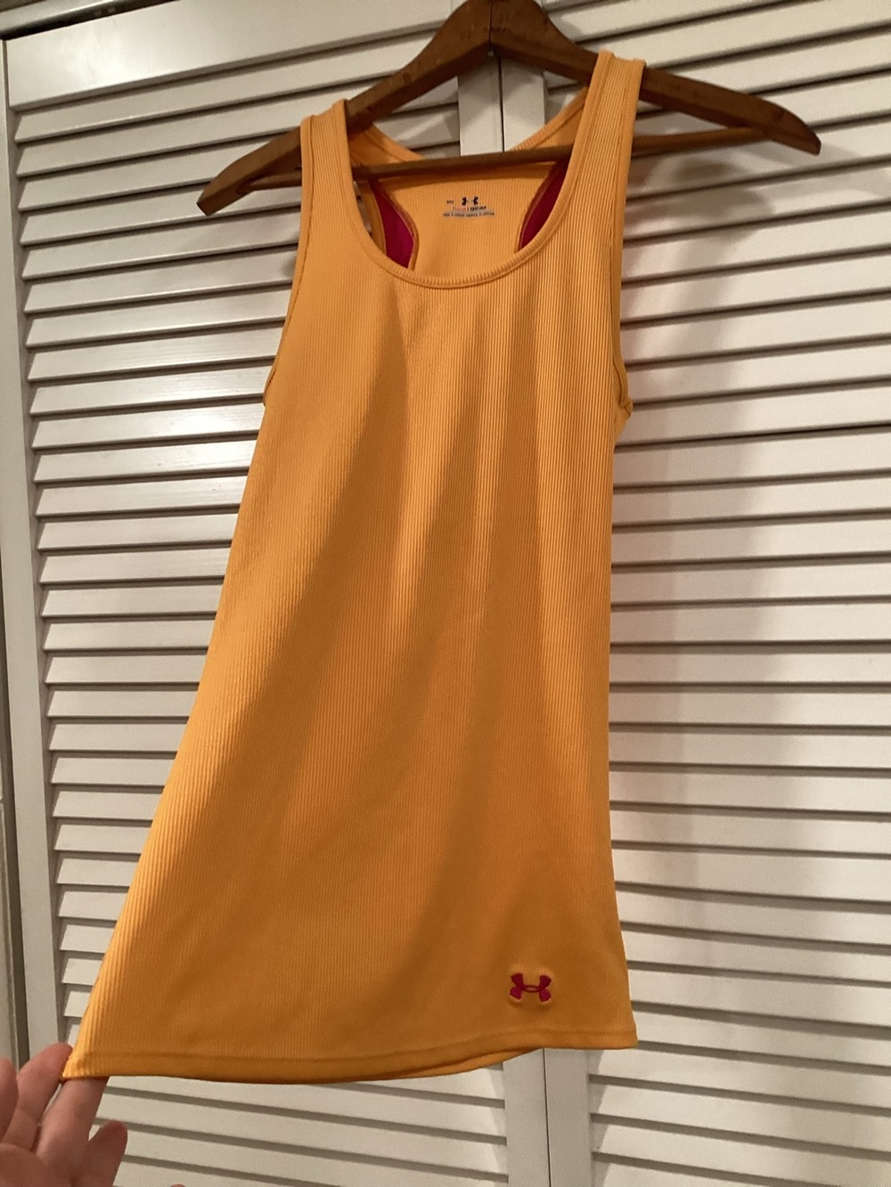 Under Armor Ribbed Heat Gear Performance Tank in Tangerine/Magenta